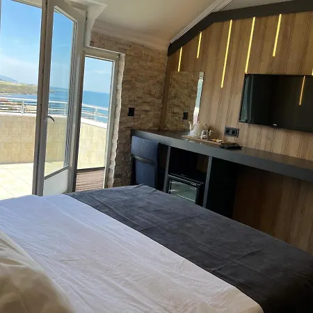Hotel Fengo &