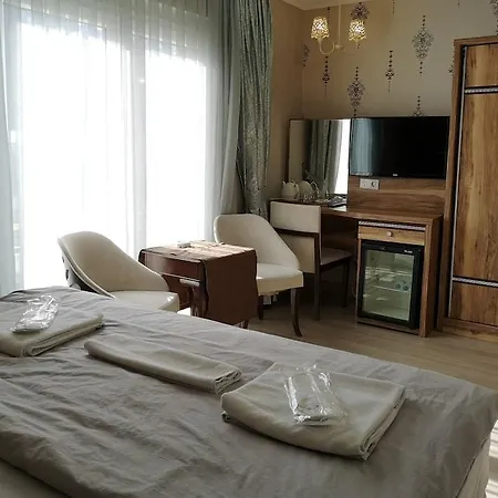 Hotel Fengo & Trabzon