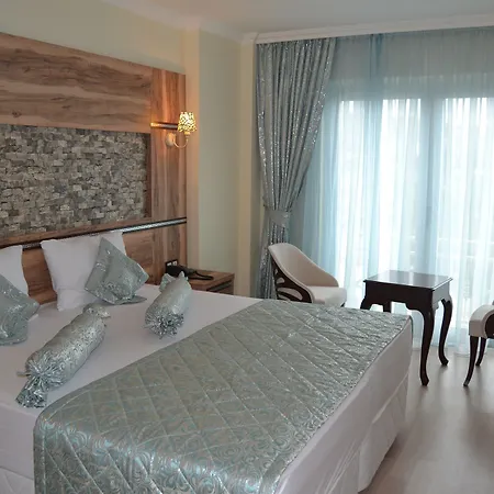 Hotel Fengo & Trabzon